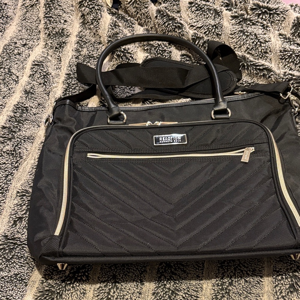Kenneth Cole Black Duffel Bag